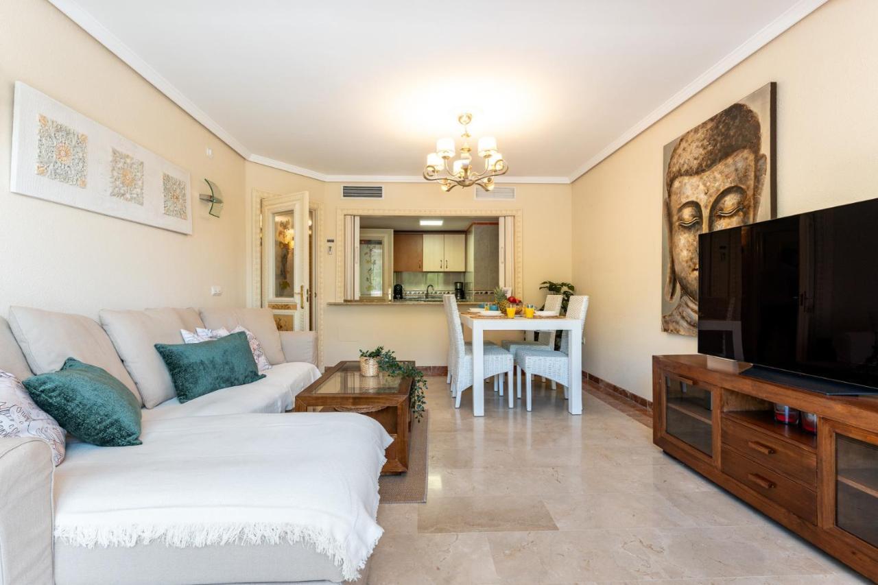 Coastal Paradise 3bed , Pool , Sea Views! Benalmadena